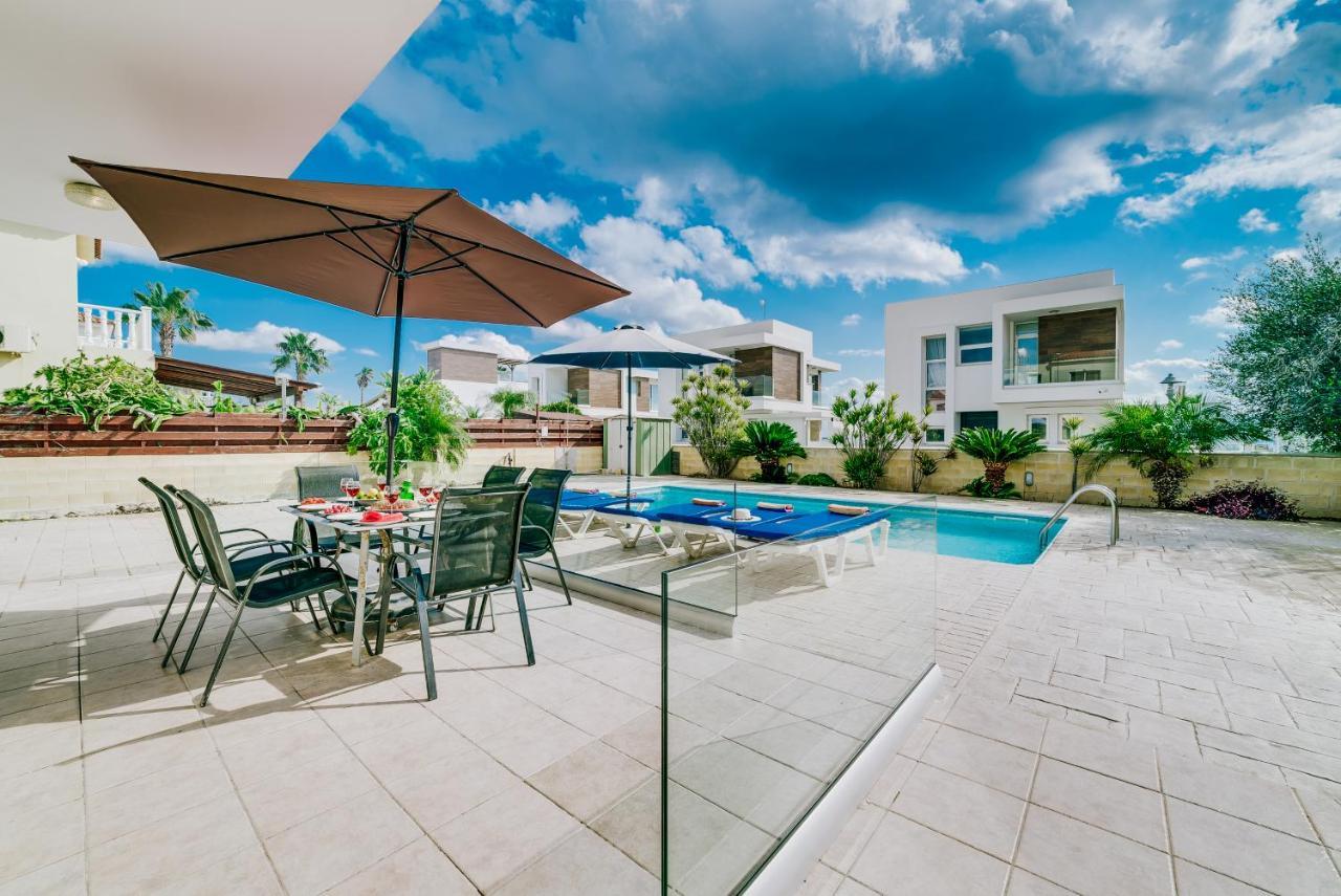 Villa Marrika Ayia Napa Exteriér fotografie